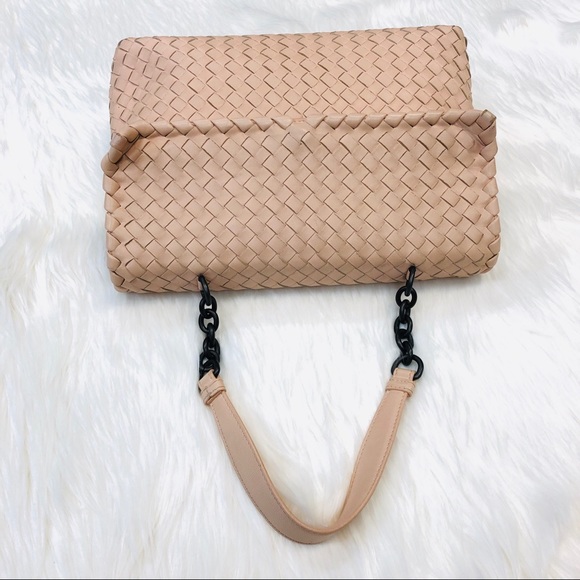 SOLD 🚫 Bottega Veneta Olimpia Intrecciato Handbag - Picture 3 of 8